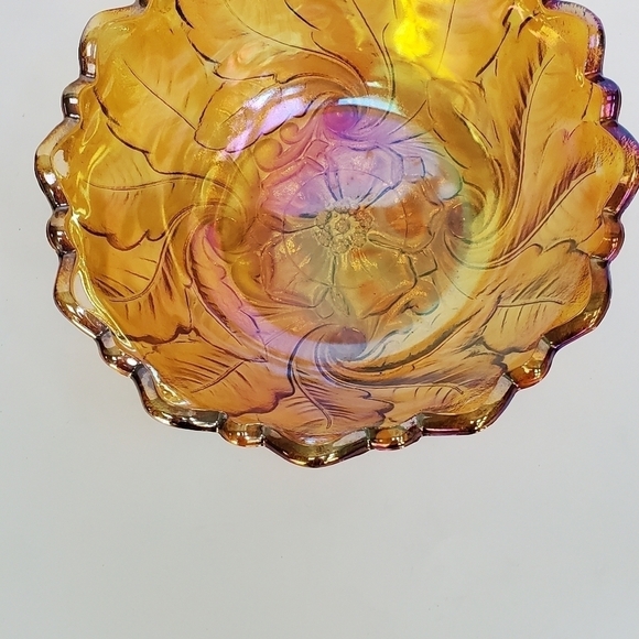 Vintage Indiana Amber Carnival Glass Scalloped Floral Bowl - Picture 3 of 4